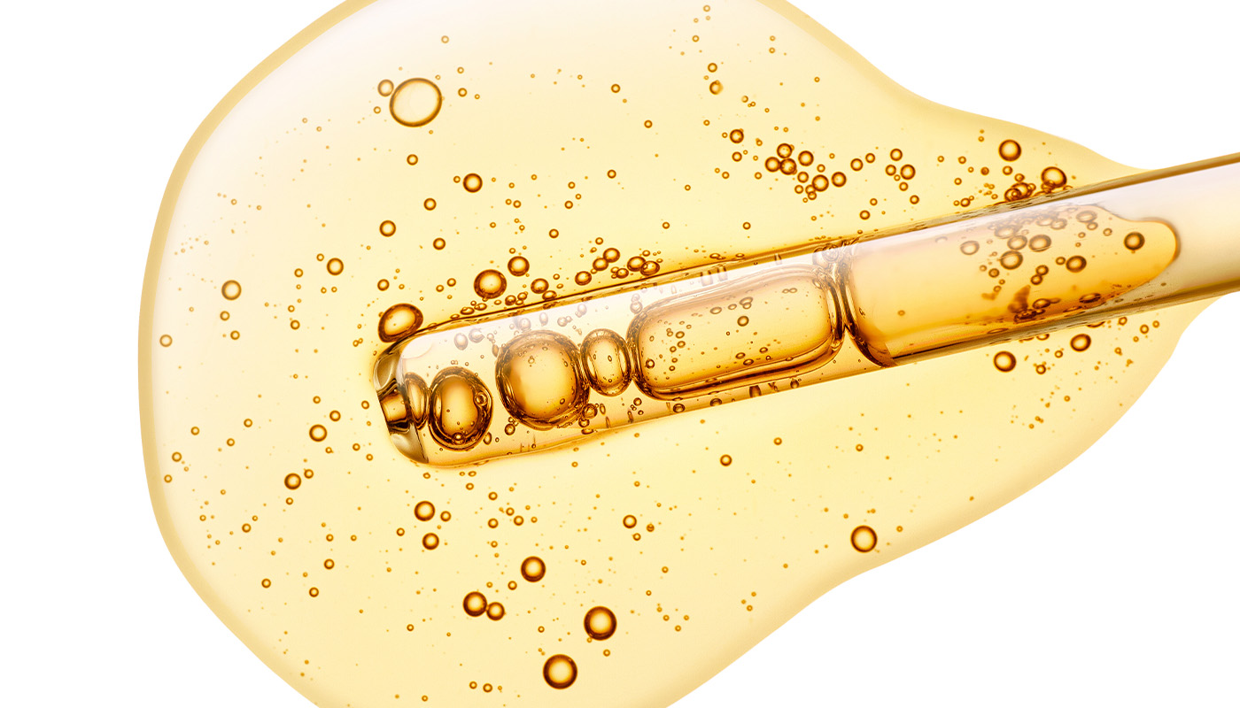 Ser cu vitamina C si acid hialuronic