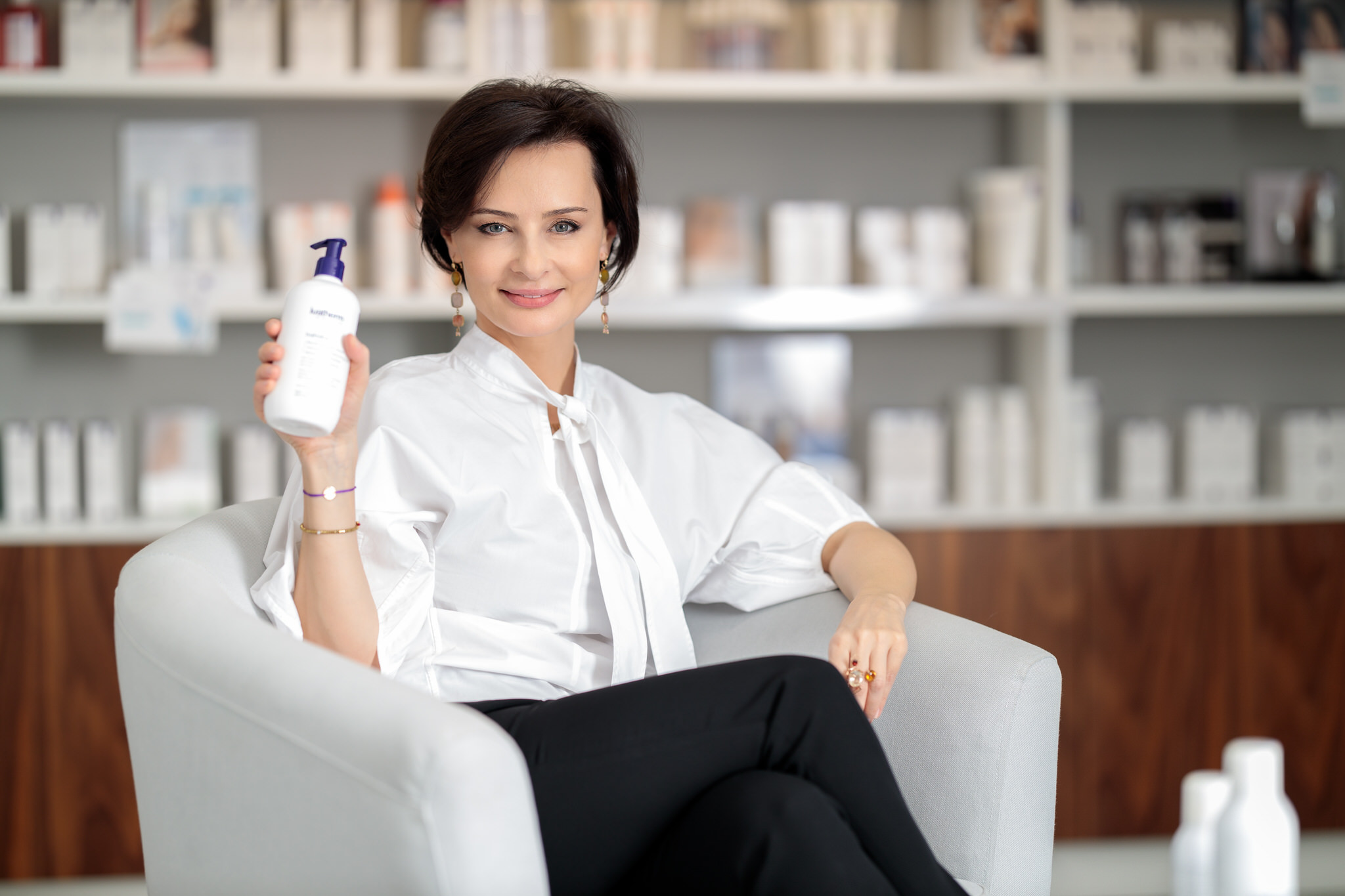 Dr. Rucsandra Hurezeanu despre balsamul de corp Ivahidra+ pe care-l folosește zilnic